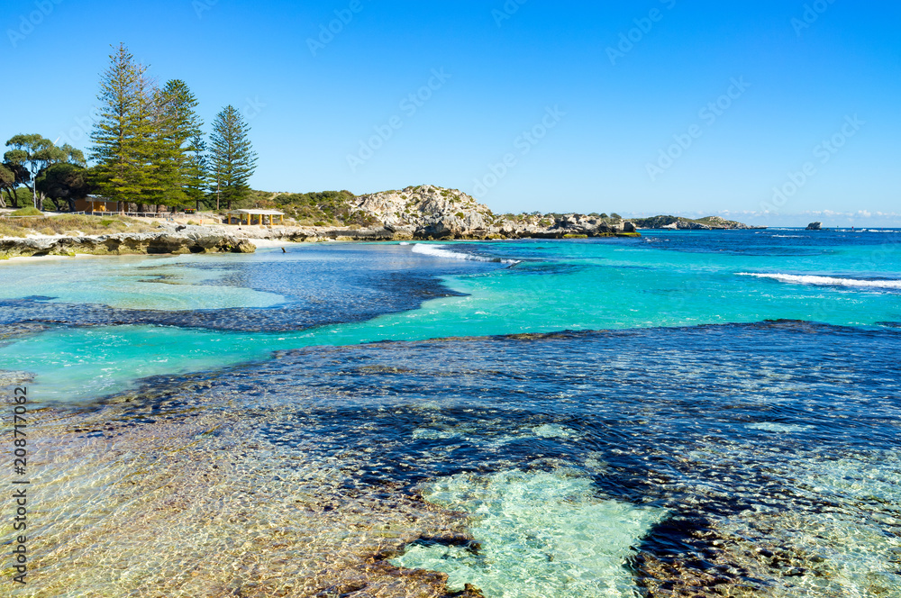 Foto de The Basin is a popular swimming and snorkeling location on