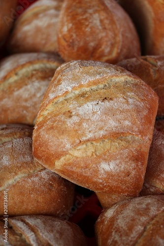 a heap of fresh bread buns
