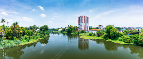 Tableau sur toile Panoramic river view and cityscapes of Kerala, India.
