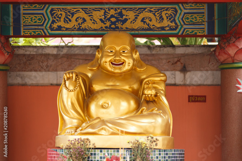 Lee Ti Miew temple Chinese shrines in Bangkok's Chinatown is the Li Thi Miew temple on Plabplachai Road, not far from Wat Kanikaphon. The temple features a large shed-like roof sheltering several shri photo