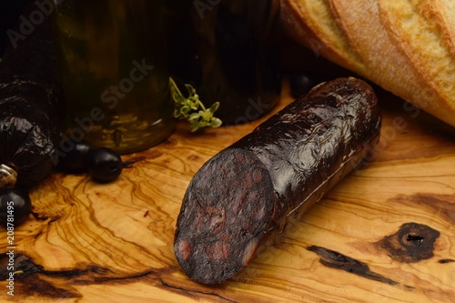 morcilla ibérica, bodegón, macro. 