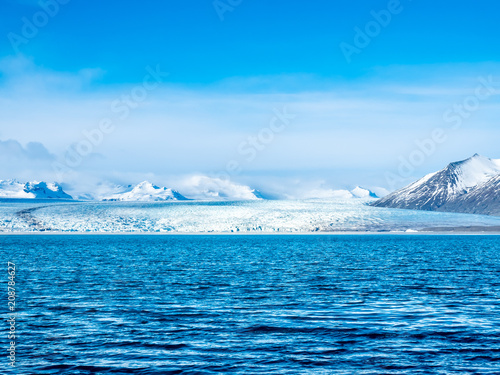 Jokulsarlone iceberg lagoon in Iceland © jeafish