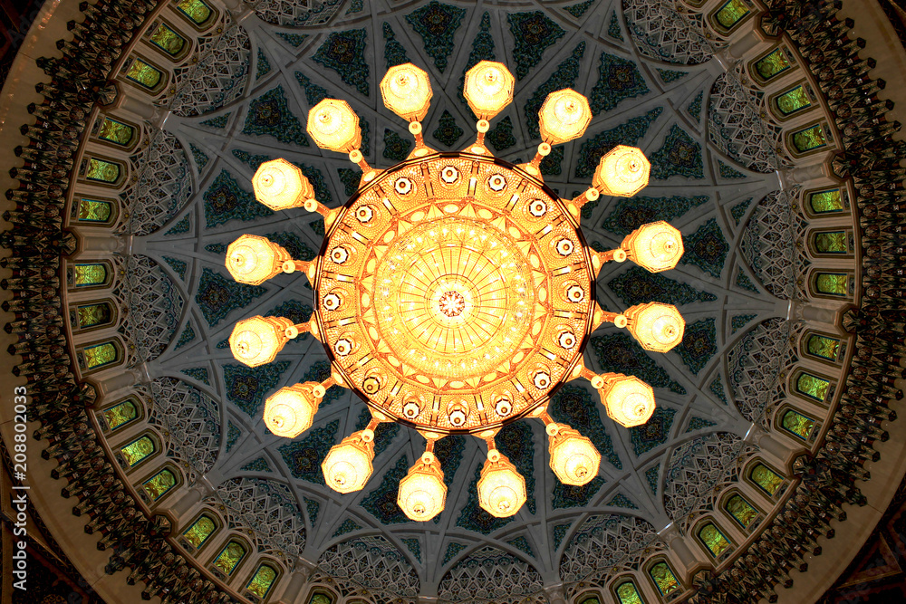 Chandilier light at Muscat Grand Mosque Oman Chandilier light at Muscat Grand Mosque Oman