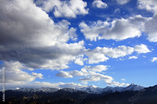 Leh, India © Sam D'Cruz