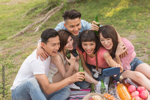 selfie with his friends