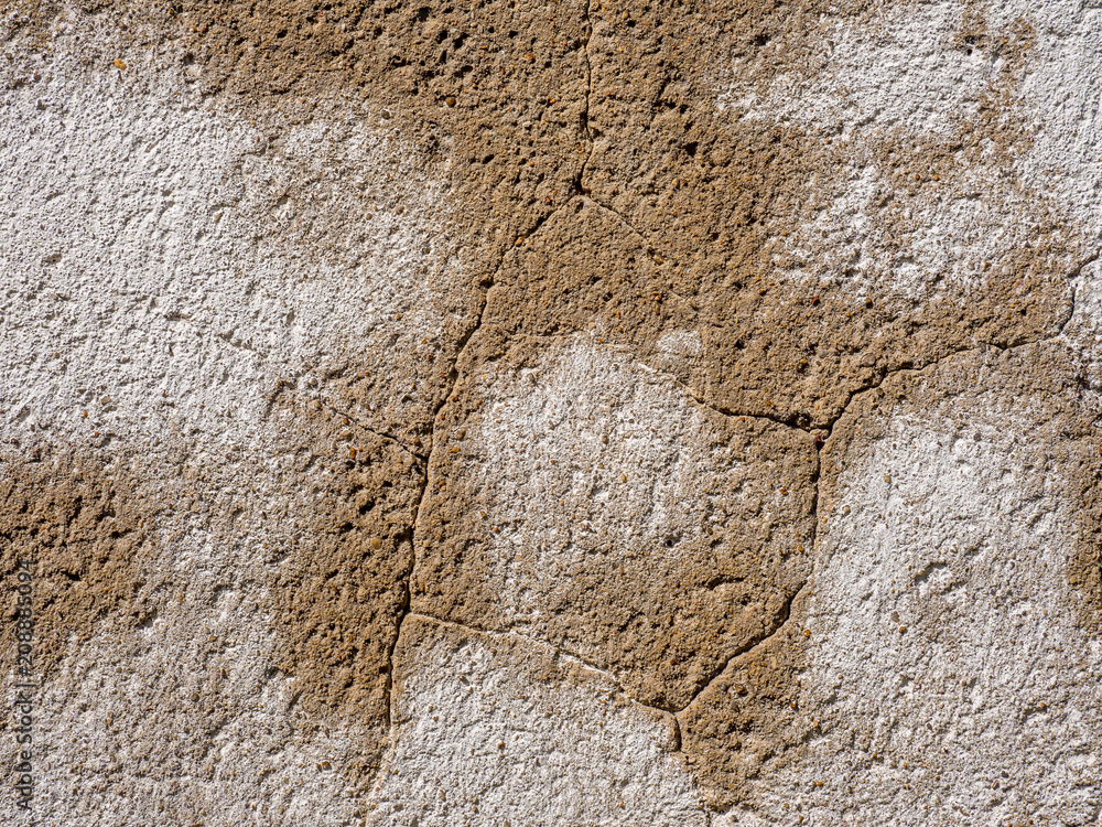 Fototapeta premium Riss in einer Wand am Haus