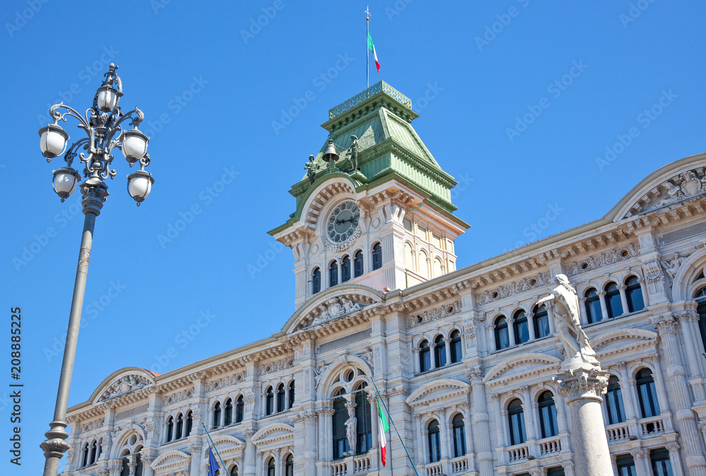 Trieste, the architectures and arts