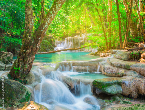 Fototapeta Naklejka Na Ścianę i Meble -  Beautiful waterfall in tropical forest