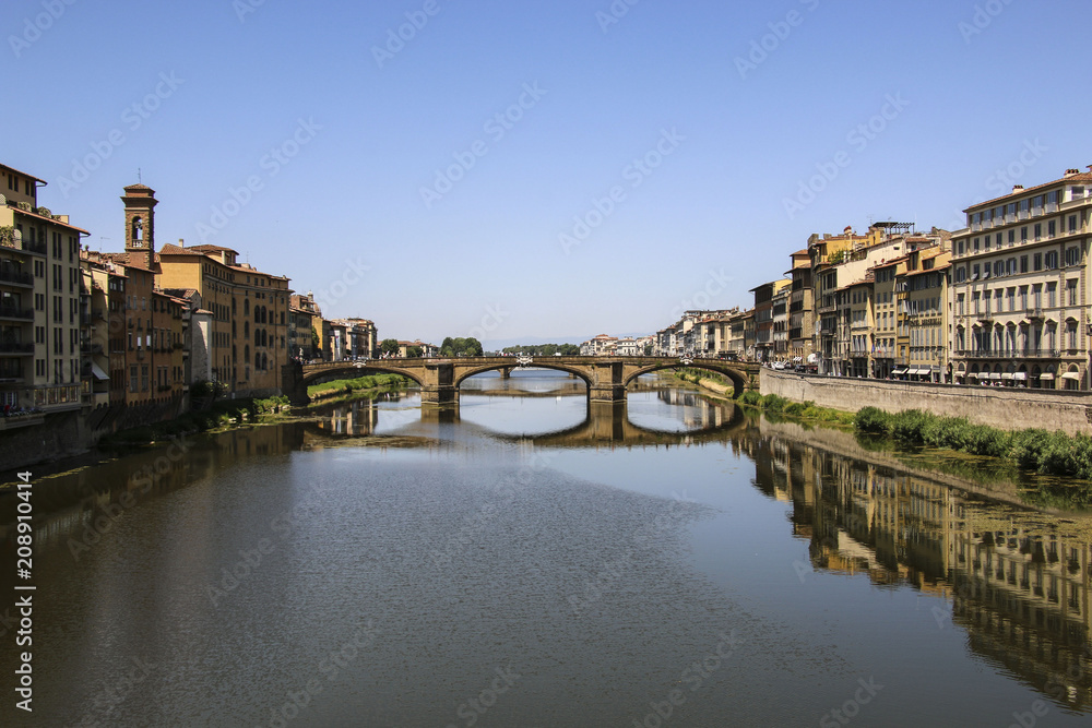 Ponte Santa Trinita bridge over the Arno River, Florence, Italy