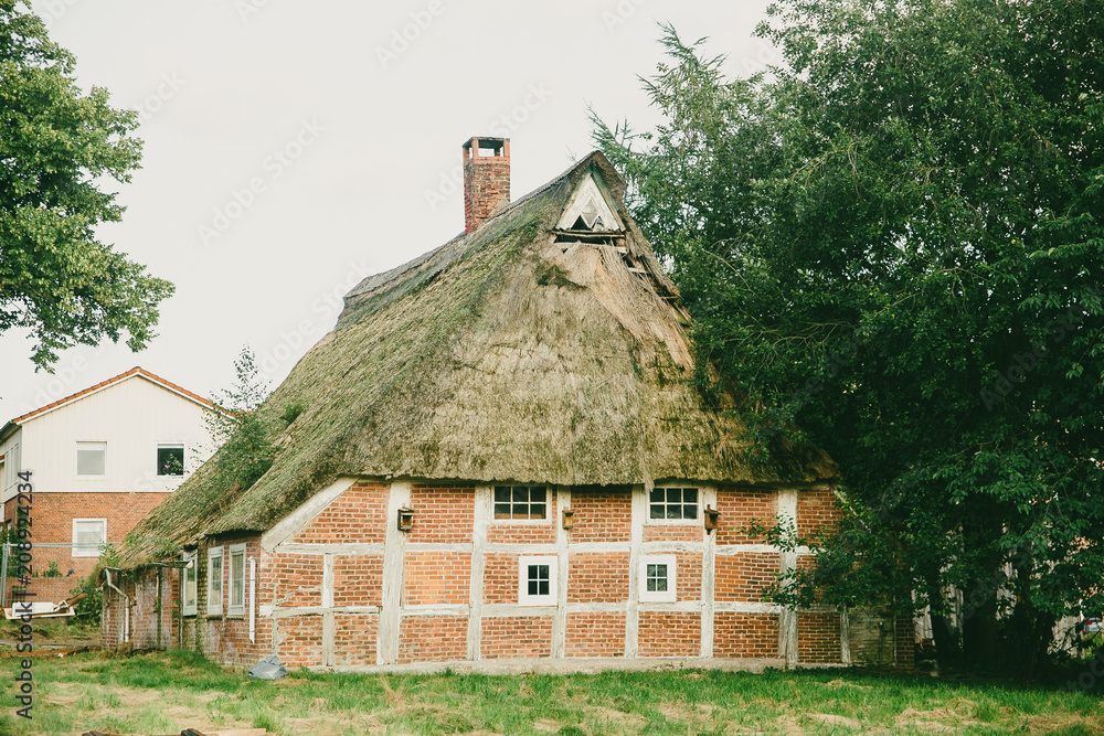 Altes Fachwerk-Bauernhaus in Stade Altes Fachwerk-Bauernhaus in Stade