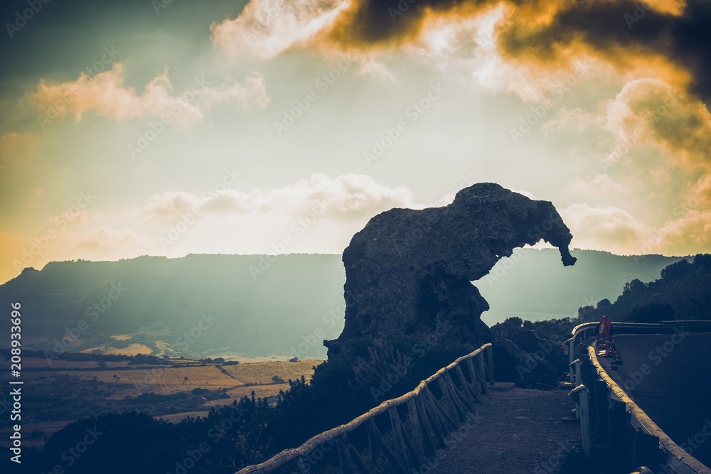 Fototapeta premium By camper through Sardinia - by the stone elephant