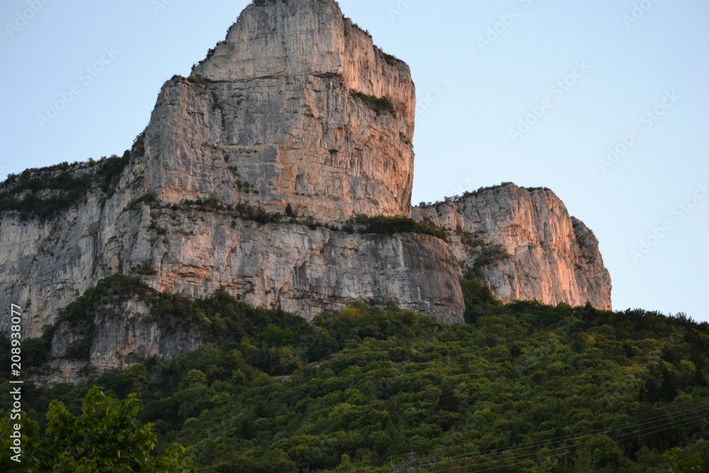Montagnes du Vercors, Bec de Chatelus, falaise de calcaire, Choranche, Vercors, Pont-en-royans, France