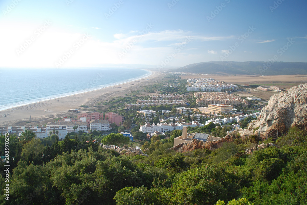 Fototapeta premium ZAHARA DE LOS ATUNES, CÁDIZ. PLAYA DE LOS ALEMANES