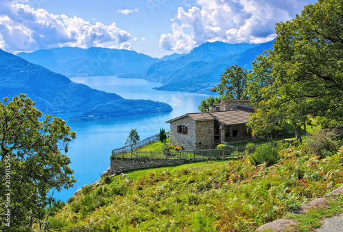 Foto Comer See kleines Haus am See - Lake Como, small house on Italian Lakes