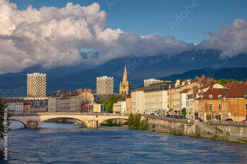 Obraz na płótnie Grenoble. Cityscape image of Grenoble, France during sunset. w salonie