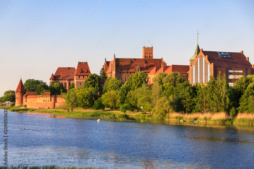 Fototapeta premium Teutonic Castle in Malbork, Poland