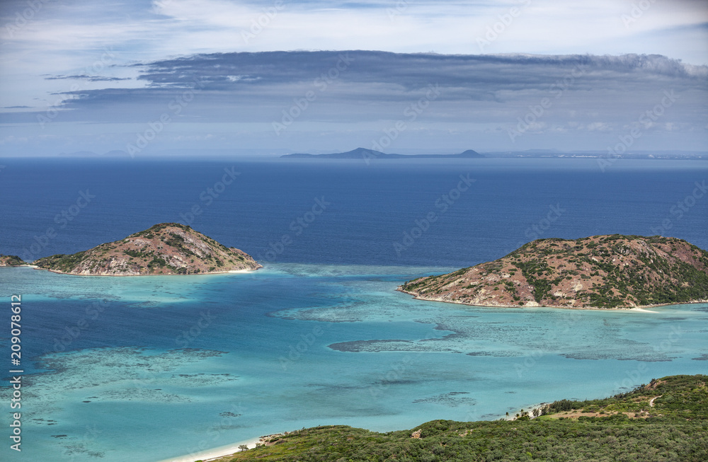 spectacular view from Captain Cooks lookout from the top of Lizard Island over the Grat Barrier Reef, Queensland, Australia