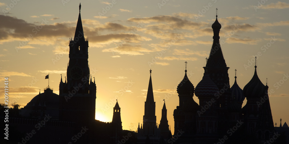 Silhouettes of Moscow historical buildings-Kremlin and St. Basil's Cathedral