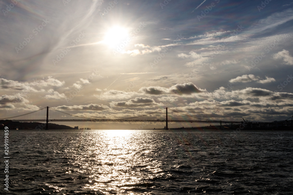 lisboa sunset bridge view Ponte 25 de Abril lisboa sunset bridge view Ponte 25 de Abril