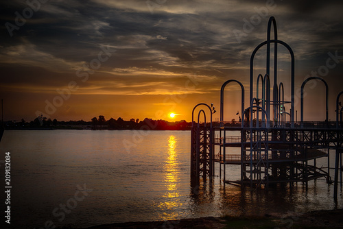 Sunseton the Mississippi