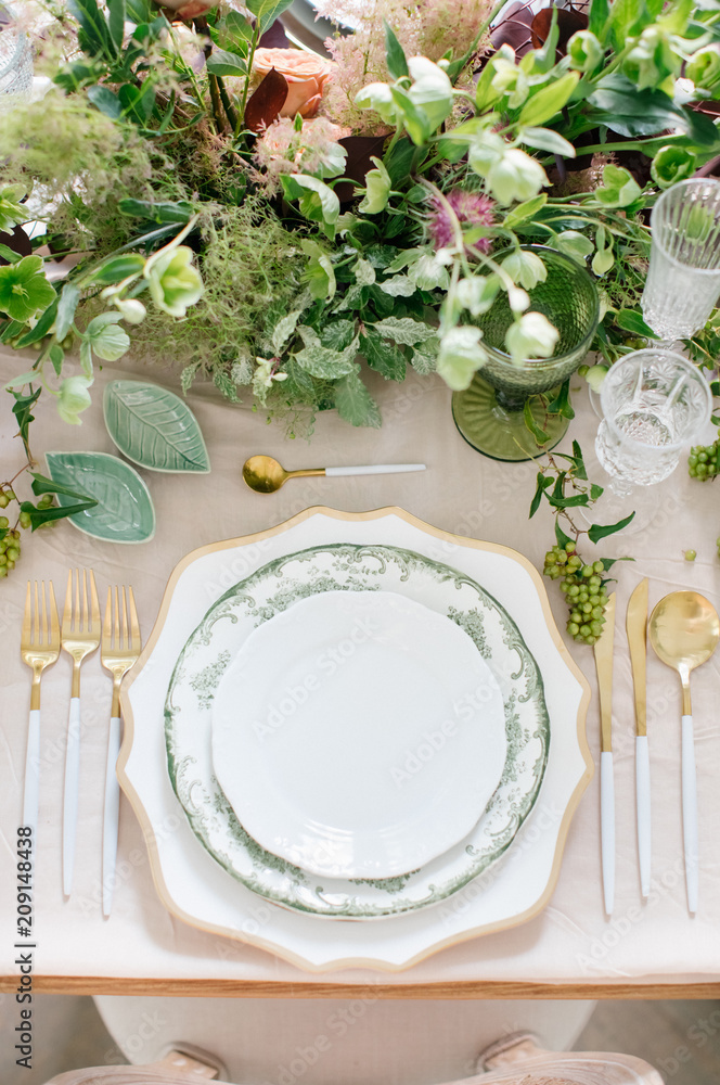 Blue and gold table setting Blue and gold table setting