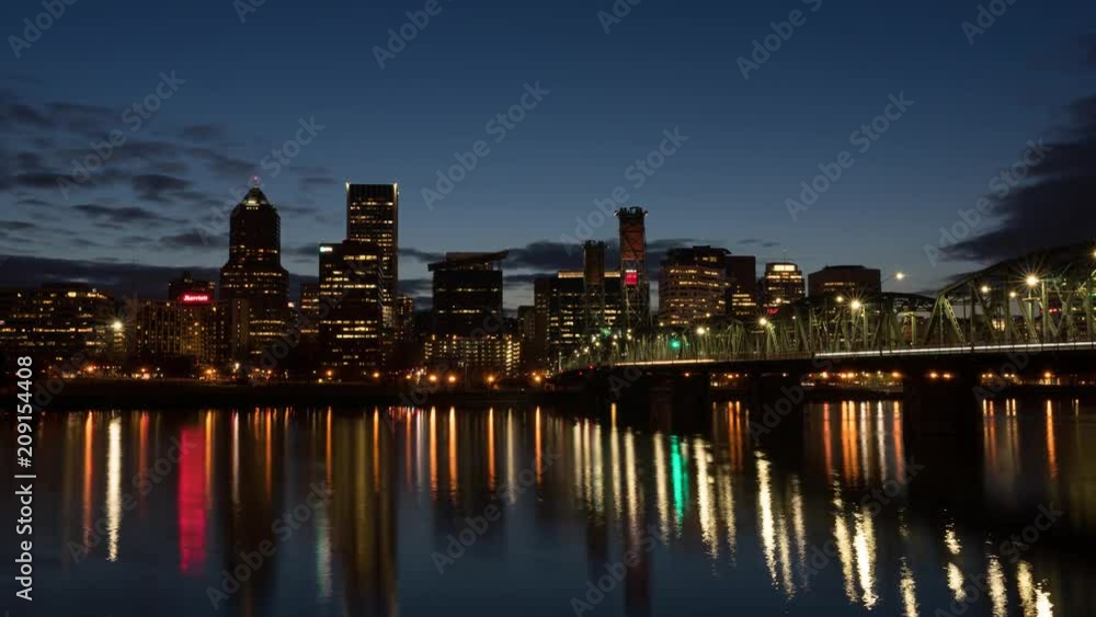 Portland, OR Hawthorne Bridge sunset time lapse. Portland, OR Hawthorne Bridge sunset time lapse.