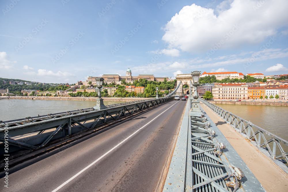 Cityscape view on the famous Chain bridge and Buda riverside during the daylight in Budapest city, Hungary