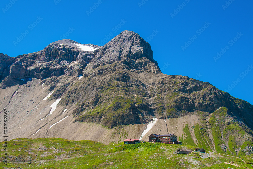 Hütte in den Lechtaler Alpen, Österreich