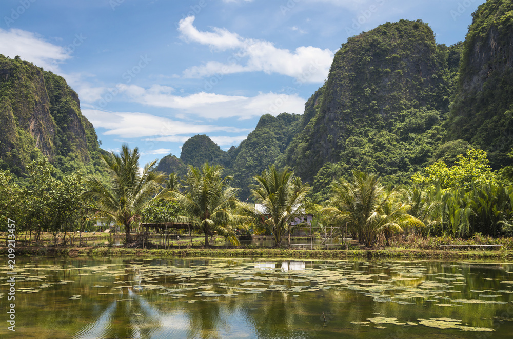 Sulawesi ; Das Tal von Sulawesi ; Das Tal von