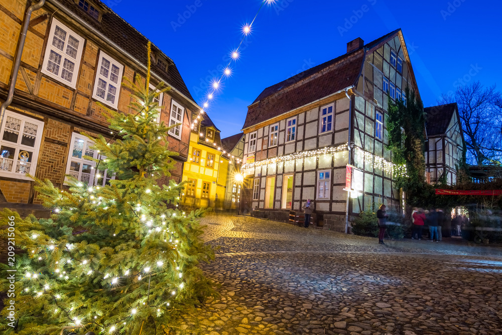 Fototapeta premium Christmas Market in Magdeburg. People are celebrating christmas