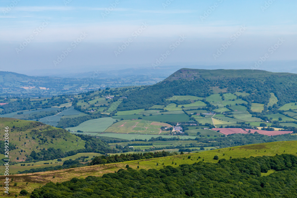 Naklejka premium Tracks and walking trails on the Sugar Loaf mountain in the Brecon Beacons