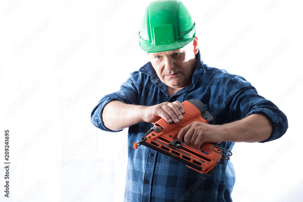 © garry - construction builder © garry - construction builder