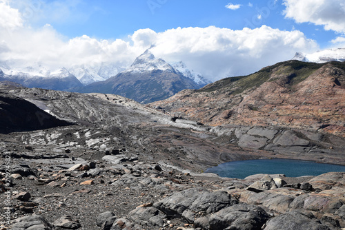 Pics glacés du Parco de los Glaciares en Patagonie argentine © JFBRUNEAU