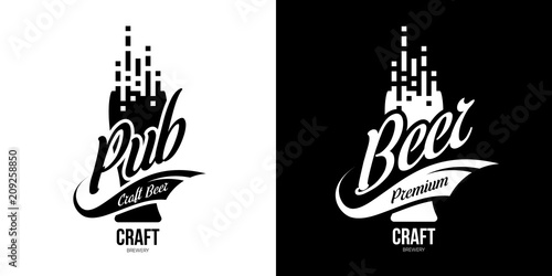 Modern craft beer drink isolated vector logo sign for brewery, pub, brewhouse or bar.
Premium quality glass logotype tee print badge illustration. Brewing fest fashion emblem design set.