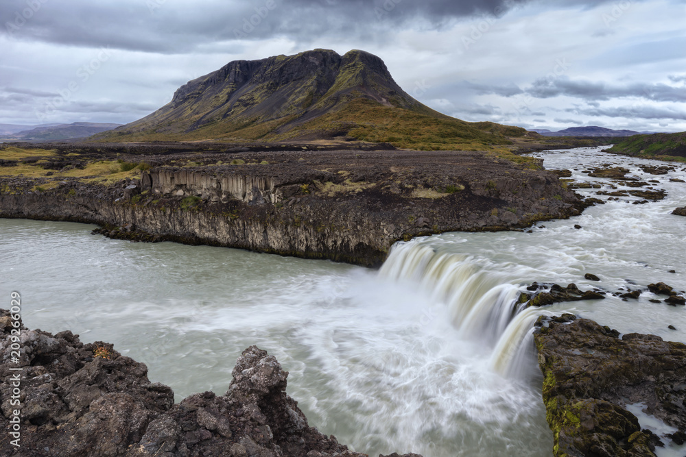 Obraz premium Pjofafoss waterfall Iceland