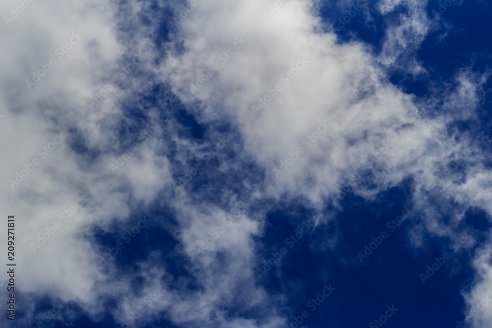 Obraz premium Blue sky and clouds with copy space