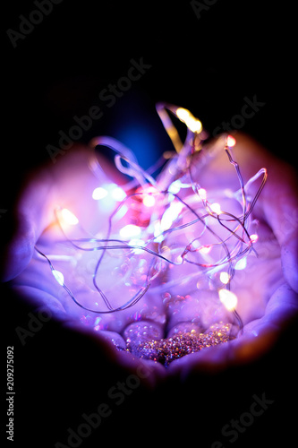 Foto Impromptu photoshoot with glitter and fairy lights
