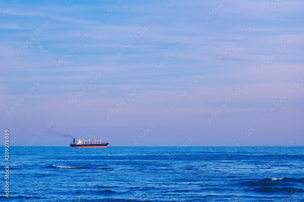 Ship in the Sea Ship in the Sea