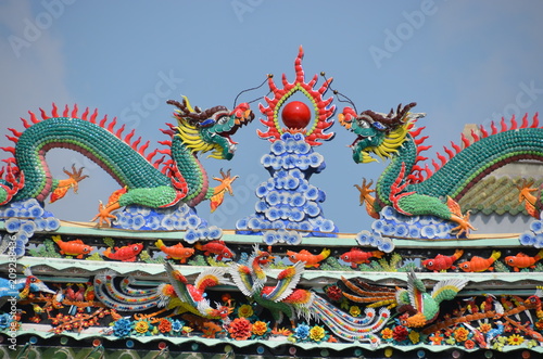 china temple vietnam dragon