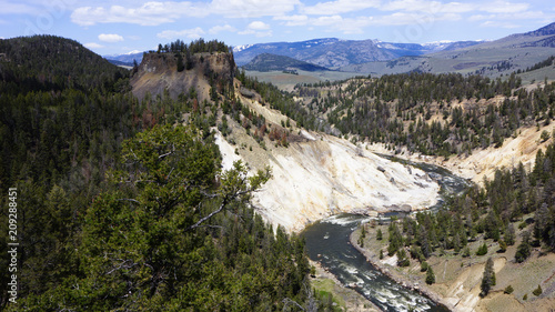 Bumpus Butte overlooking the Yellowstone river