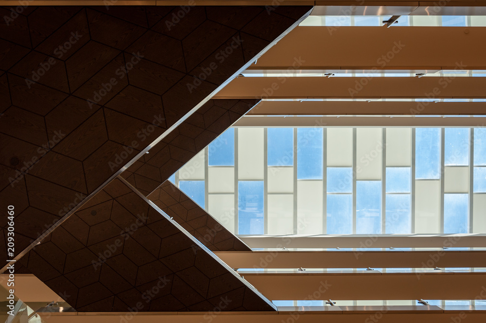 Obraz premium repetition and color in architecture