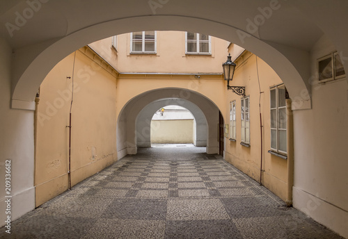passage in Prague © PRILL Mediendesign