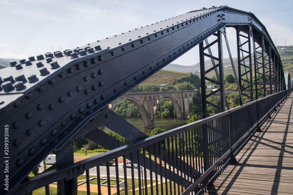 Fototapeta premium Bridge over the Douro River