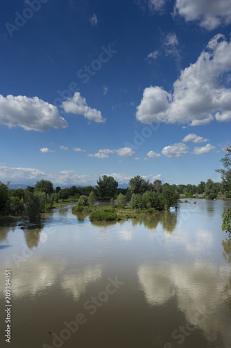 Fototapeta Naklejka Na Ścianę i Meble -  River in the Pò Valley