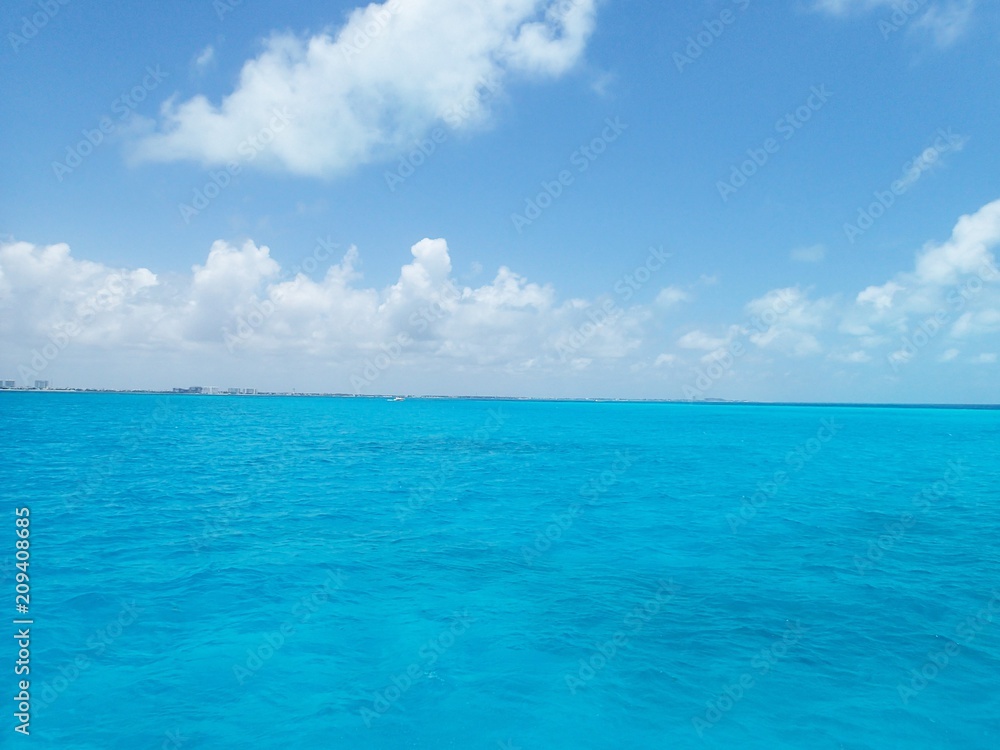 Fototapeta premium the beach in Cancun