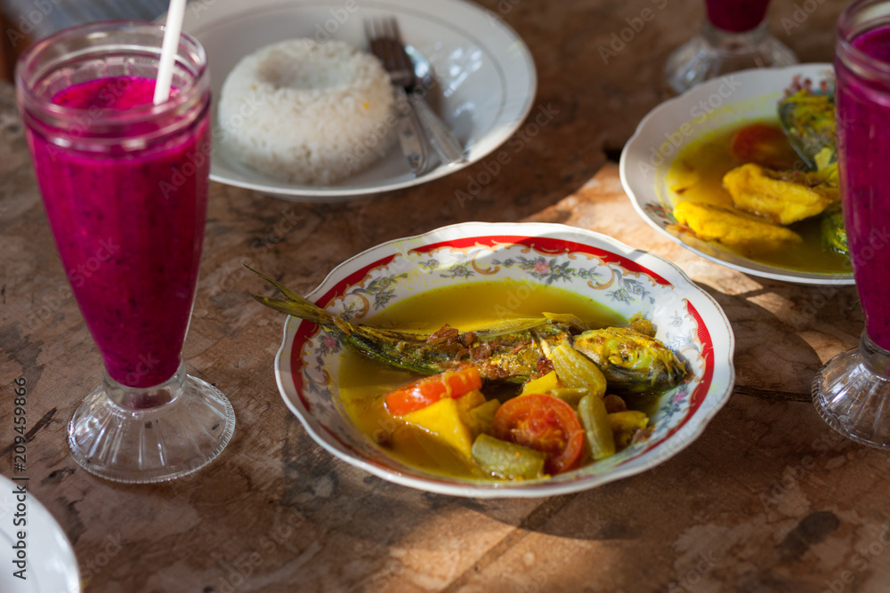 Indonesian fish curry Indonesian fish curry