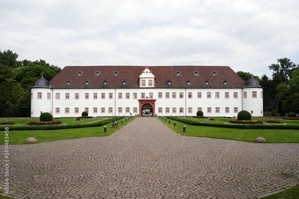 Schloss Heusenstamm,auch Schloss Schönborn vorderes Schloss