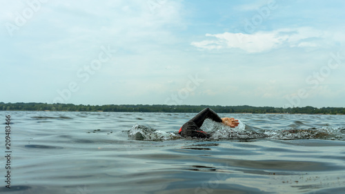 Fototapeta Naklejka Na Ścianę i Meble -  Swimming in a lake