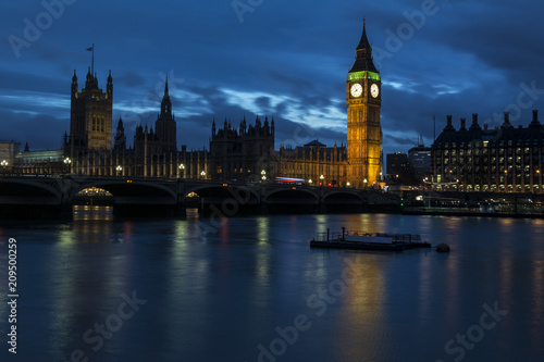 House of Parliament - London © roostler