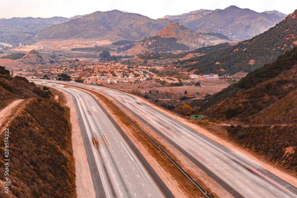 The 15 freeway looking north